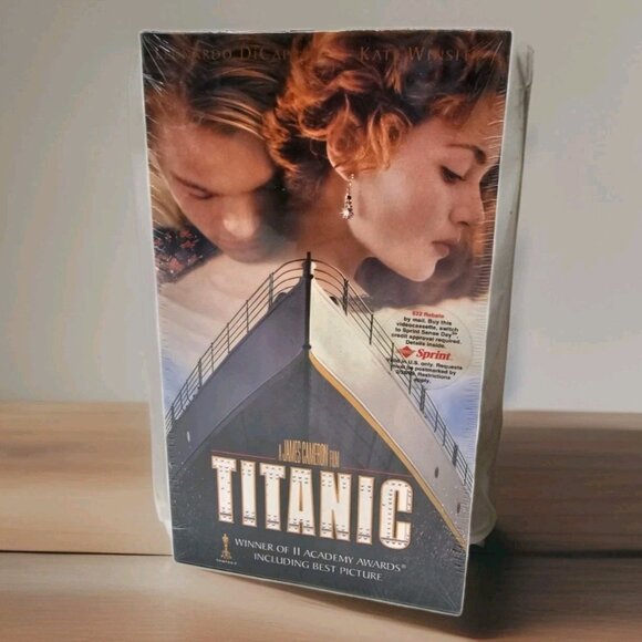 Titanic 1998 VHS Cassette Tapes New Sealed Kate Winslet  Leonardo Dicaprio - Picture 1 of 8